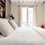 Stylish Place In Prime Location
